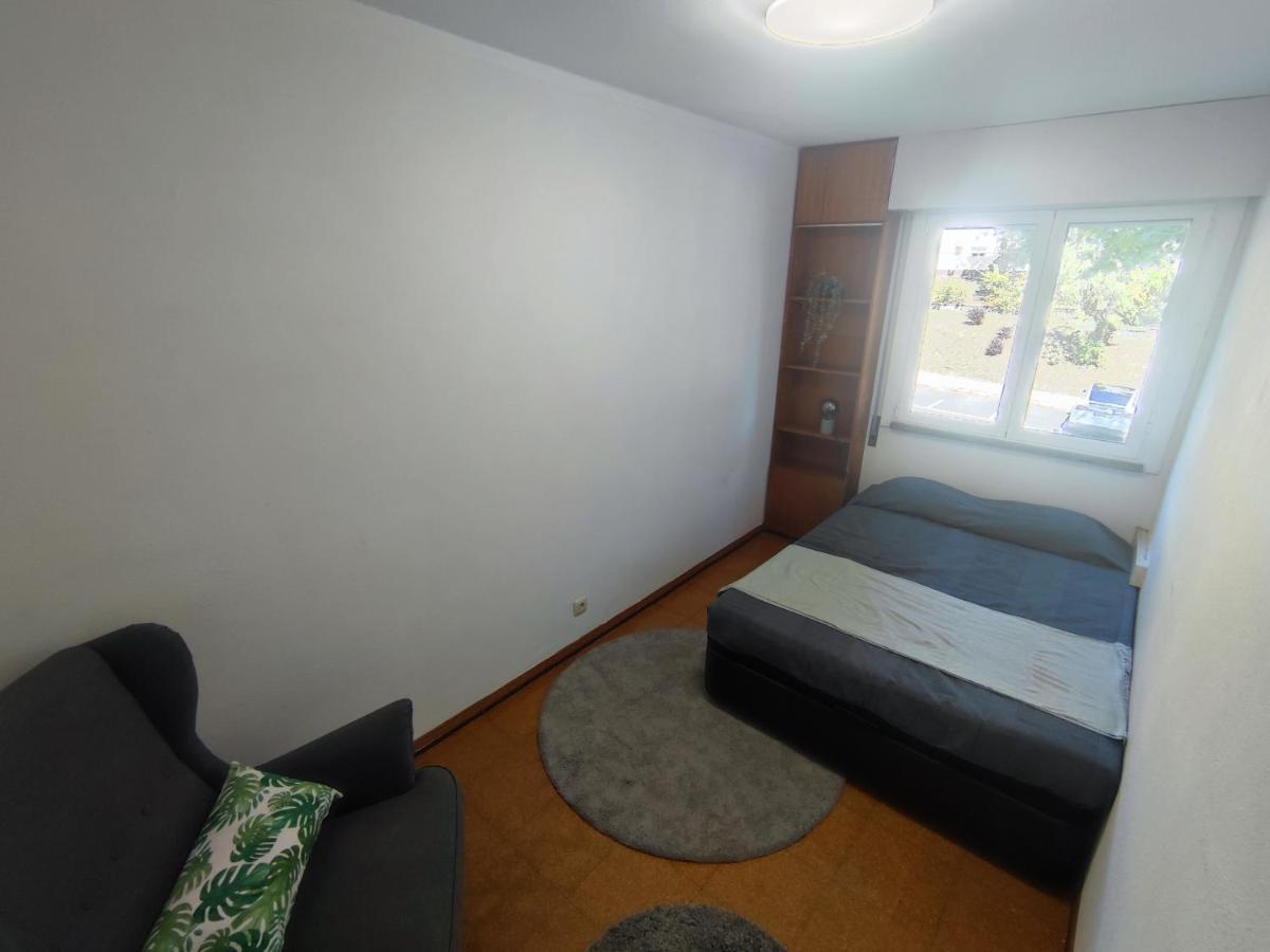 Aconchegante T3 Em Telheiras Apartment Lisbon Luaran gambar